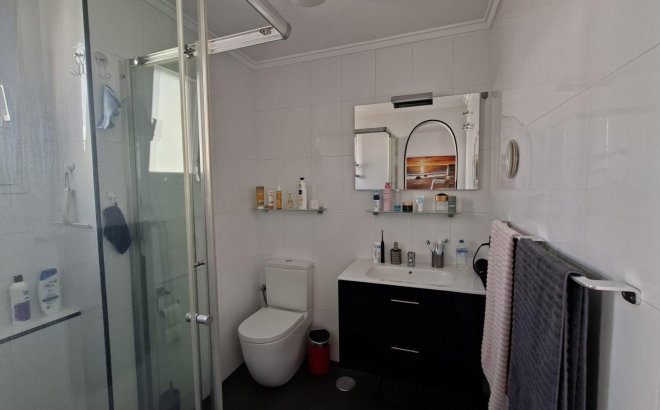 Resale - Apartment -
Torrevieja - Acequion