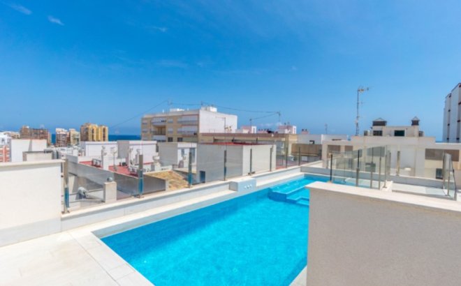 Resale - Apartment -
Torrevieja - Costa Blanca