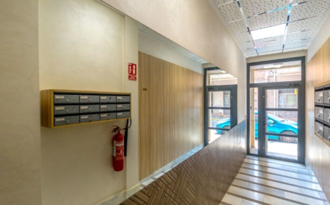 Resale - Apartment -
Torrevieja - Costa Blanca