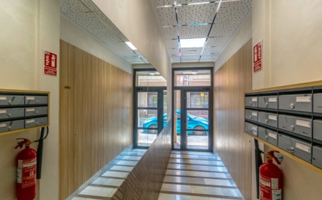 Resale - Apartment -
Torrevieja - Costa Blanca