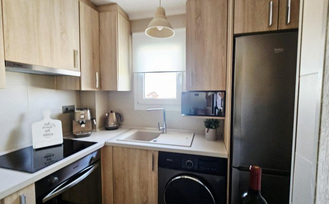 Resale - Apartment -
Torrevieja - Nueva Torrevieja