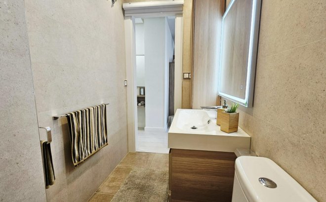 Resale - Apartment -
Torrevieja - Nueva Torrevieja