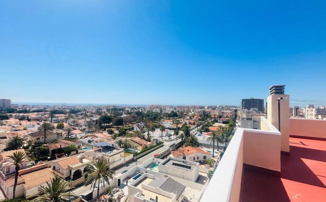 Resale - Apartment -
Torrevieja - Nueva Torrevieja