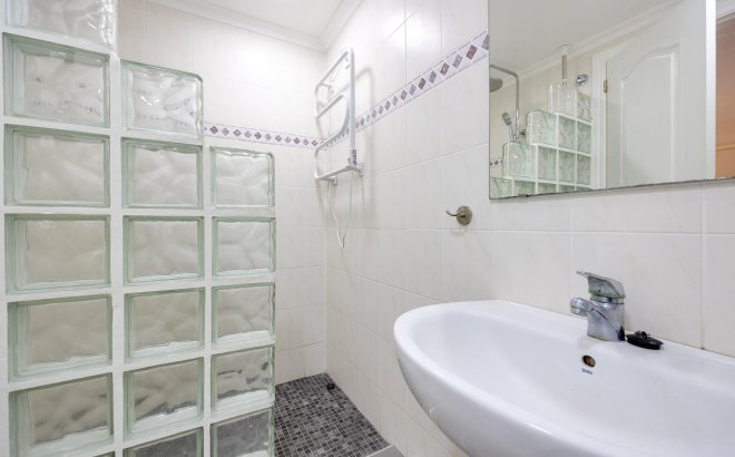 Resale - Bungalow -
Torrevieja - Torre La Mata