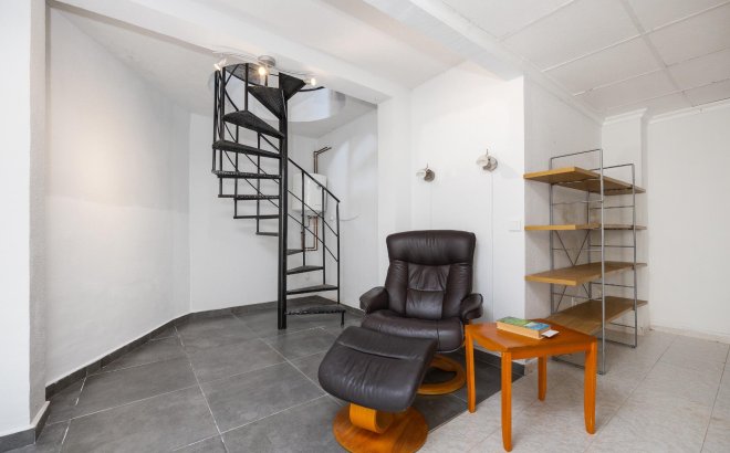 Resale - Bungalow -
Torrevieja - Torre La Mata