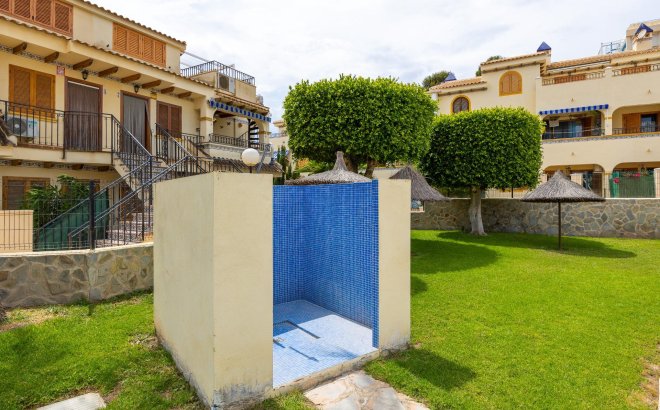 Resale - Bungalow -
Torrevieja - Torre La Mata