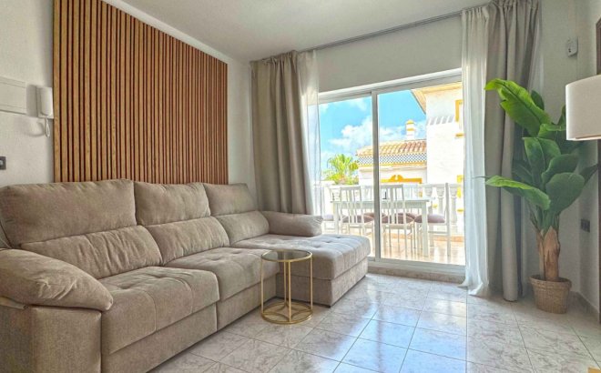 Resale - Dúplex -
Torrevieja - Costa Blanca