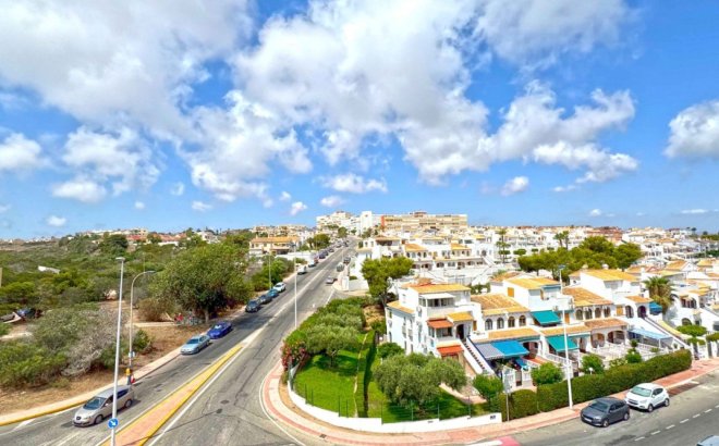 Resale - Dúplex -
Torrevieja - Costa Blanca