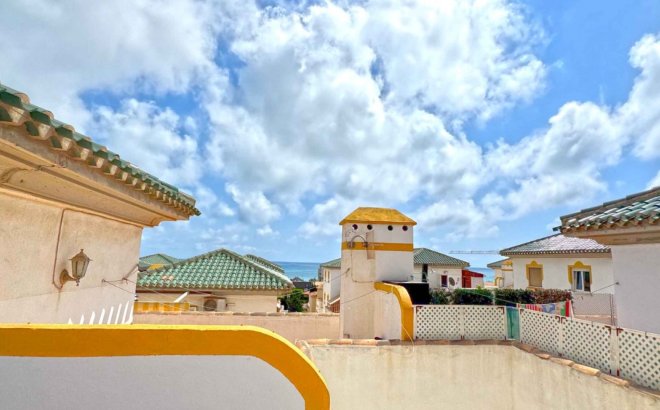 Resale - Dúplex -
Torrevieja - Costa Blanca