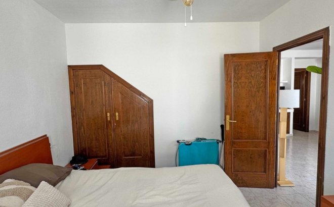 Resale - Dúplex -
Torrevieja - Costa Blanca