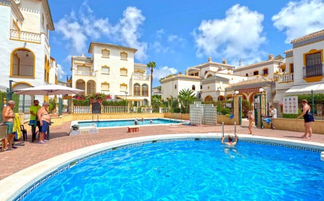 Resale - Dúplex -
Torrevieja - Costa Blanca