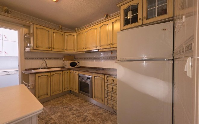 Resale - Apartment -
Torrevieja - Acequion