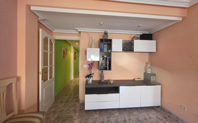 Resale - Apartment -
Torrevieja - Acequion