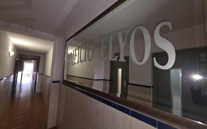 Resale - Apartment -
Torrevieja - Acequion