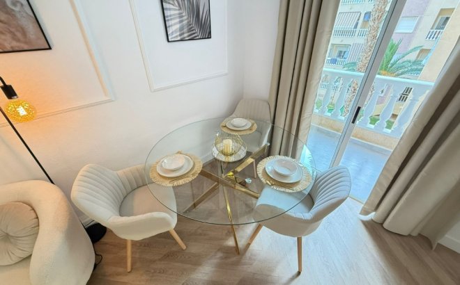 Revente - Appartement -
Torrevieja - Costa Blanca