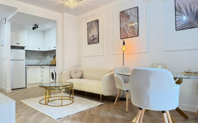 Revente - Appartement -
Torrevieja - Costa Blanca