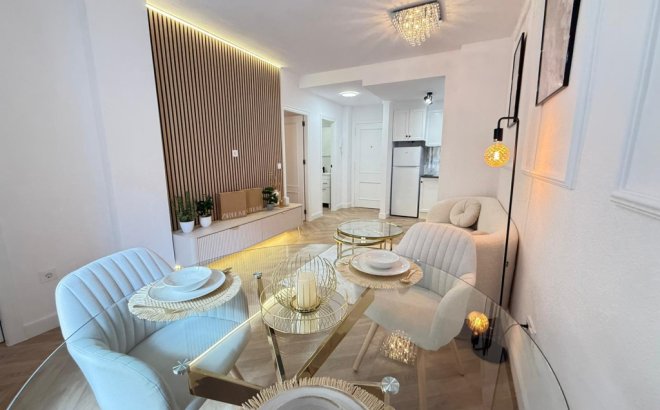 Revente - Appartement -
Torrevieja - Costa Blanca