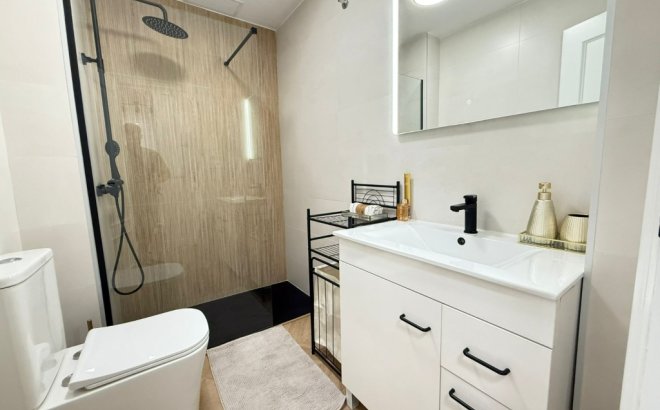 Revente - Appartement -
Torrevieja - Costa Blanca