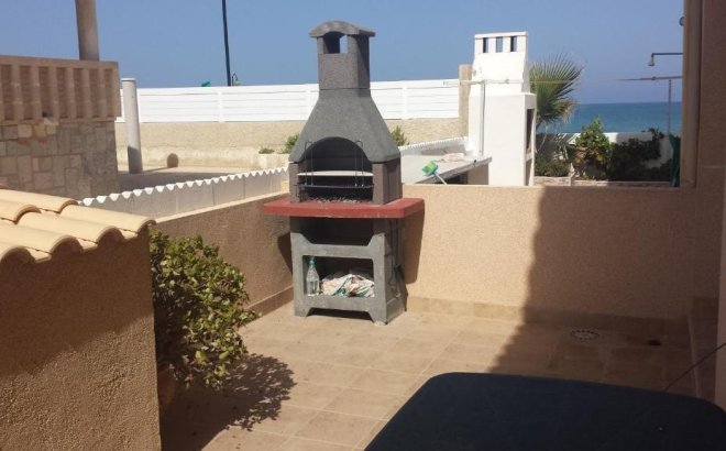 Resale - Bungalow -
Torrevieja - La Mata