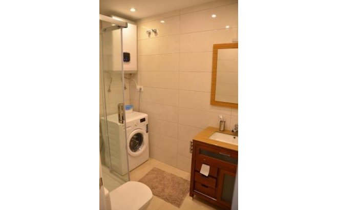 Resale - Bungalow -
Torrevieja - La Mata