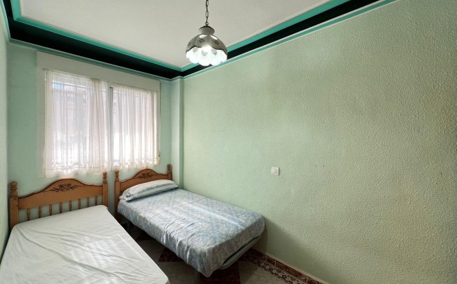 Resale - Town House -
Torrevieja - La Mata