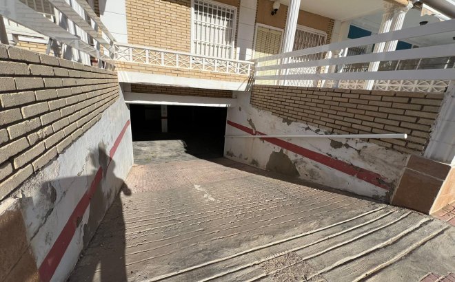 Resale - Town House -
Torrevieja - La Mata