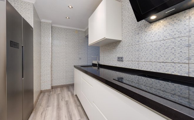 Resale - Apartment -
Torrevieja - Acequion