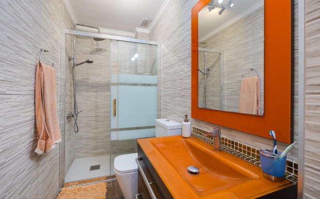 Resale - Apartment -
Torrevieja - Acequion