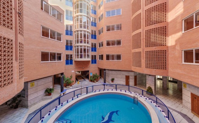 Resale - Apartment -
Torrevieja - Acequion