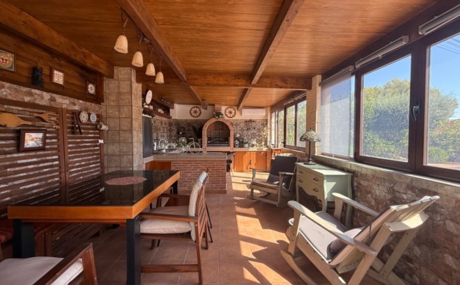 Herverkoop - Villa -
Torrevieja - Costa Blanca