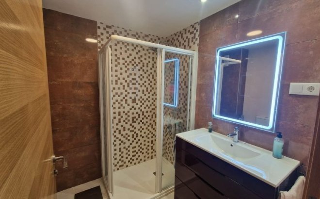 Revente - Appartement -
Torrevieja - Costa Blanca