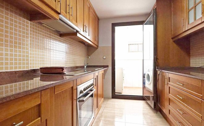 Revente - Appartement -
Torrevieja - Costa Blanca