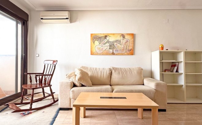 Revente - Appartement -
Torrevieja - Costa Blanca