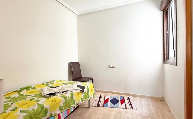 Revente - Appartement -
Torrevieja - Costa Blanca