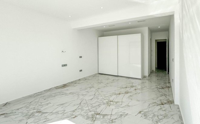 Resale - Villa -
Torrevieja - Los Balcones - Los Altos del Edén