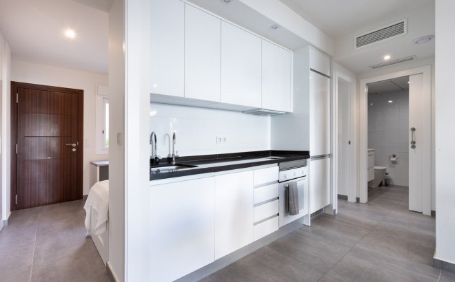 Resale - Bungalow -
Torrevieja - Costa Blanca