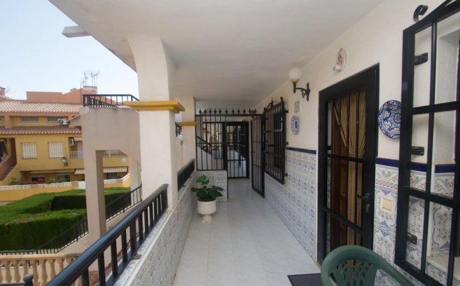 Resale - Apartment -
Torrevieja - Mar Azul