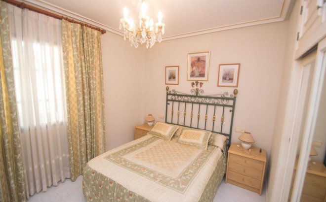 Resale - Apartment -
Torrevieja - Mar Azul