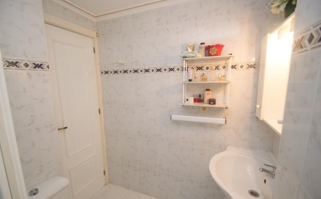 Resale - Apartment -
Torrevieja - Mar Azul