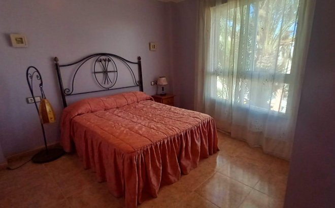 Herverkoop - Town House -
Torrevieja - Nueva Torrevieja