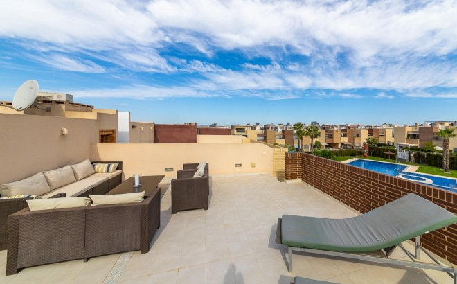 Resale - Town House -
Torrevieja - Sector 25