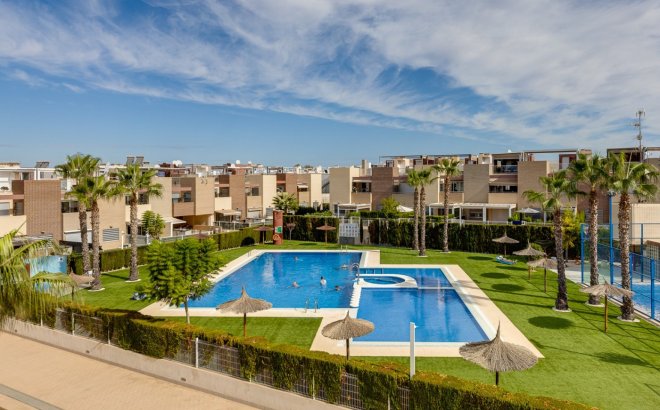 Resale - Town House -
Torrevieja - Sector 25
