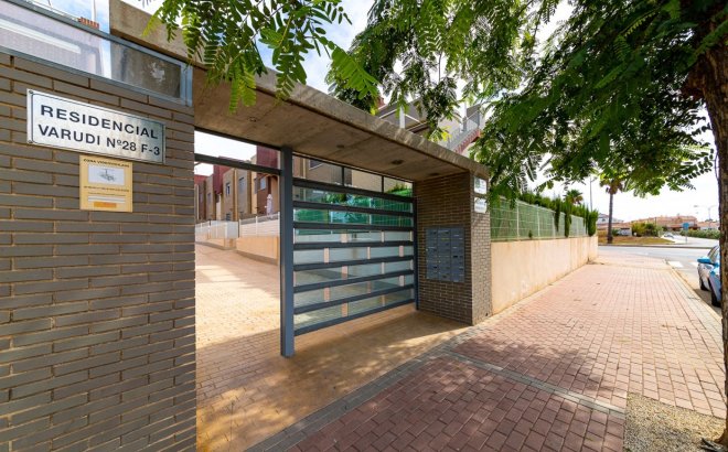 Resale - Town House -
Torrevieja - Sector 25