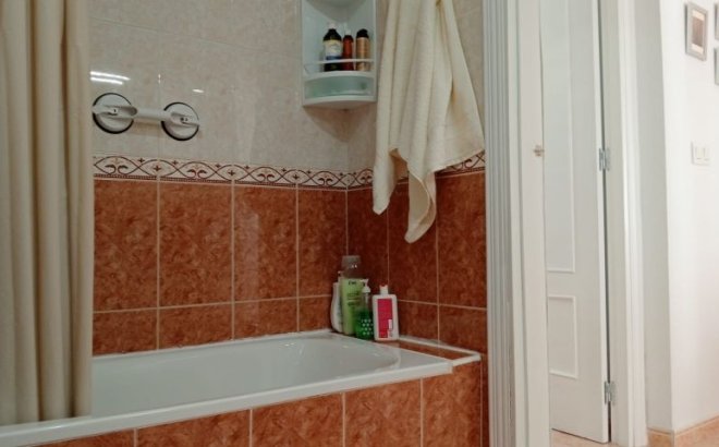 Resale - Apartment -
Torrevieja - Costa Blanca