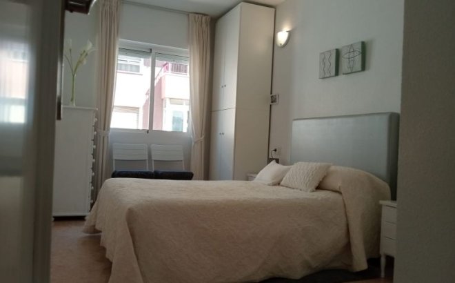 Resale - Apartment -
Torrevieja - Costa Blanca