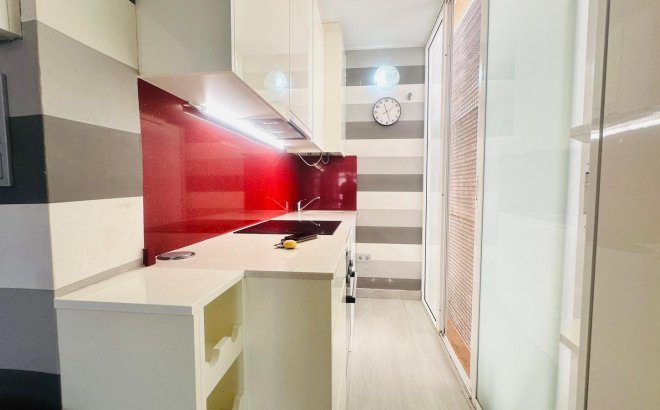 Resale - Penthouse -
Torrevieja - Playa del Cura