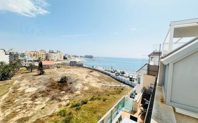Resale - Penthouse -
Torrevieja - Playa del Cura