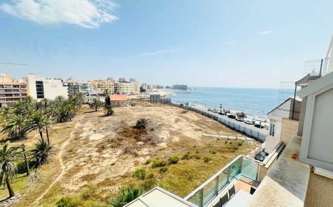 Resale - Penthouse -
Torrevieja - Playa del Cura
