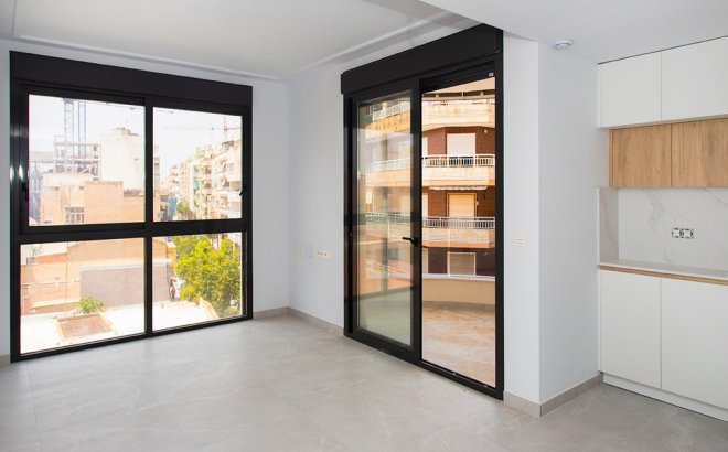 Resale - Apartment -
Torrevieja - Costa Blanca