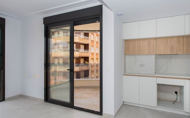 Resale - Apartment -
Torrevieja - Costa Blanca